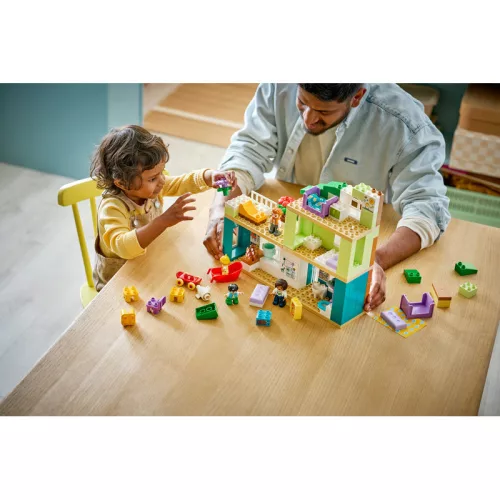 LEGO DUPLO Town 10470 3 az 1-ben modern családi ház figurákkal