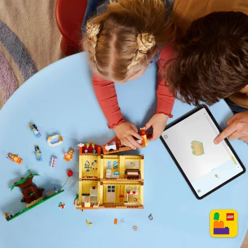 LEGO Bluey 11203 Bluey családi háza