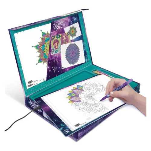 Nebulous Stars – Világító rajzasztal