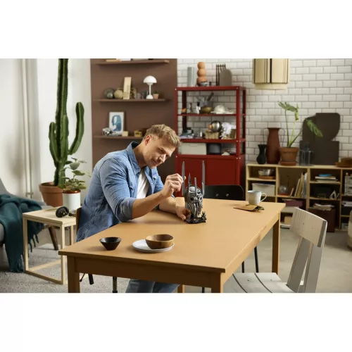 LEGO Icons 11373 A Gyűrűk Ura: Sauron sisakja