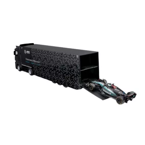 Bburago F1 teherautó 1:43 – Mercedes-Benz Actros kamion és Mercedes-AMG F1 W15 George Russell autómodell szett