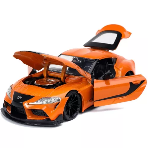 Jada Hollywood Rides fém autómodell Halálos iramban – 2020 Toyota GR Supra (1:24)