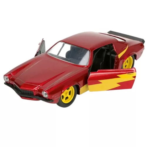 Jada DC figura és 1973 Chevrolet Camaro 1:32 kisautó – Flash