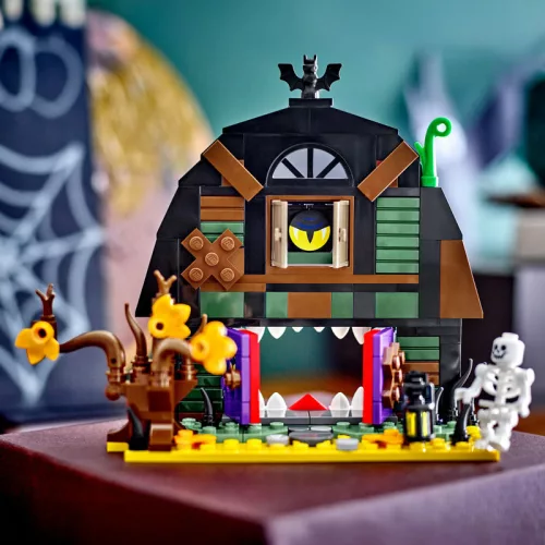 LEGO 40721 Halloweeni istálló