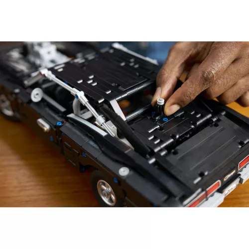 LEGO Technic 42111 Dom's Dodge Charger – Halálos Iramban autó