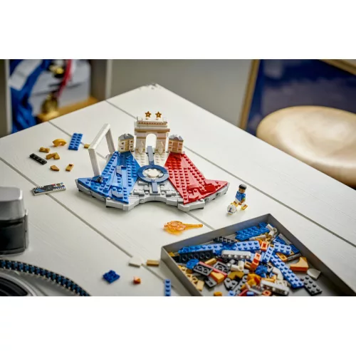 LEGO Editions Kylian Mbappé – A futball legjobb pillanatai 43013