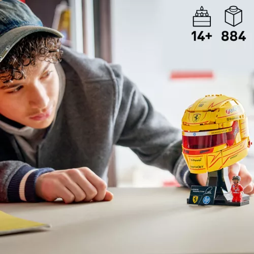LEGO Editions Formula 1 43022 Scuderia Ferrari HP Lewis Hamilton sisakja