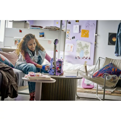 LEGO Editions Music 43031 Olivia Rodrigo kettős stílusú gitárja