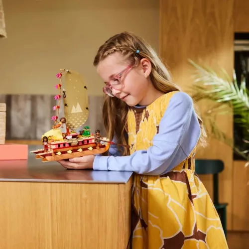 LEGO Disney Princess 43270 Vaiana kalandokkal teli kenuja