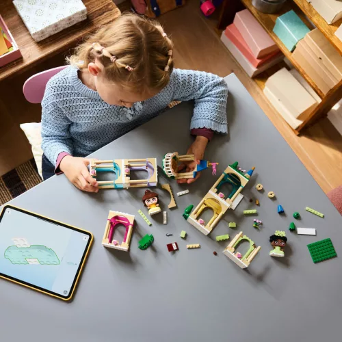 LEGO Disney Princess 43291 Mini Belle és Tiana kastéllyal