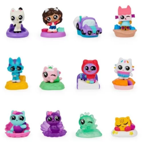 Gabi babaháza meglepetés figura