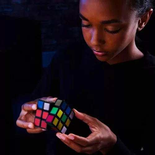 Rubik's Phantom – Rubik fantom