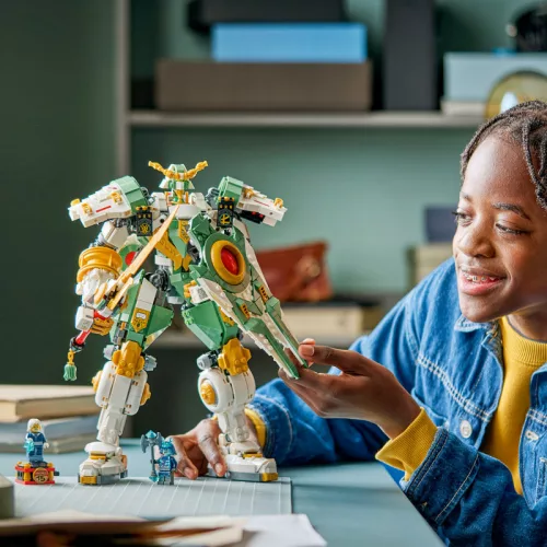 LEGO Ninjago 71860 Lloyd titánpáncélja a 15. évfordulóra