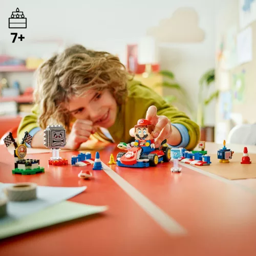 LEGO Super Mario 72043 Mario Kart - Interaktív LEGO Mario és Standard Kart