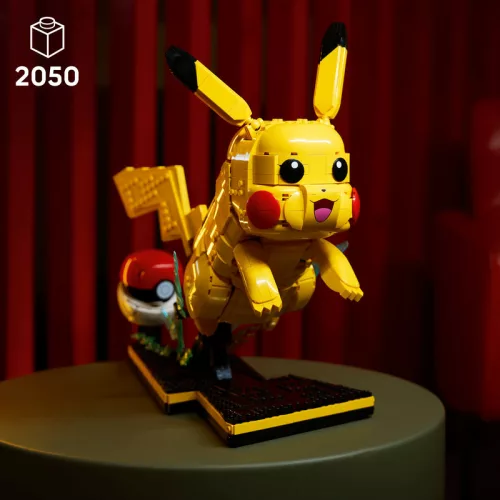 LEGO Pokémon 72152 Pikachu és Pokélabda építőkészlet – 2050 db