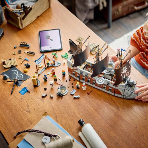 LEGO One Piece 75646 Garp tengeri csatahajója