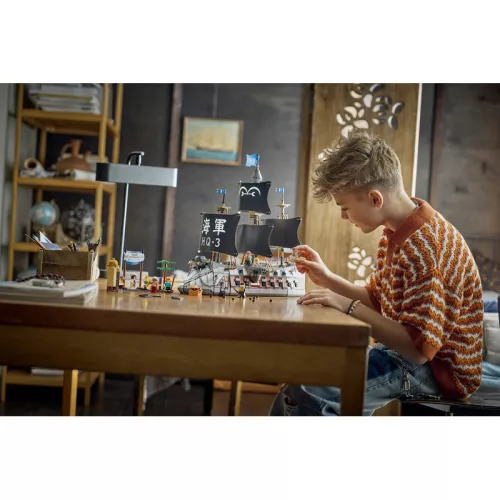 LEGO One Piece 75646 Garp tengeri csatahajója