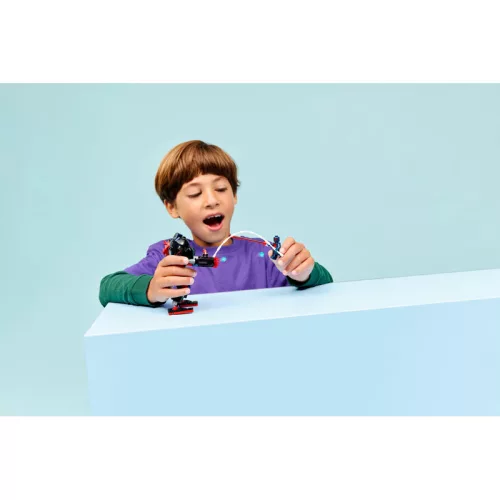 LEGO Super Heroes Marvel 76337 Miles Morales robot vs. Pókember 2099