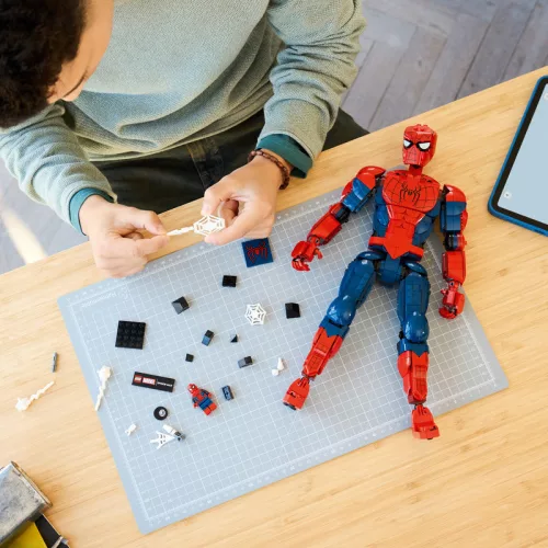 LEGO Marvel Super Heroes 76346 Pókember akciófigura
