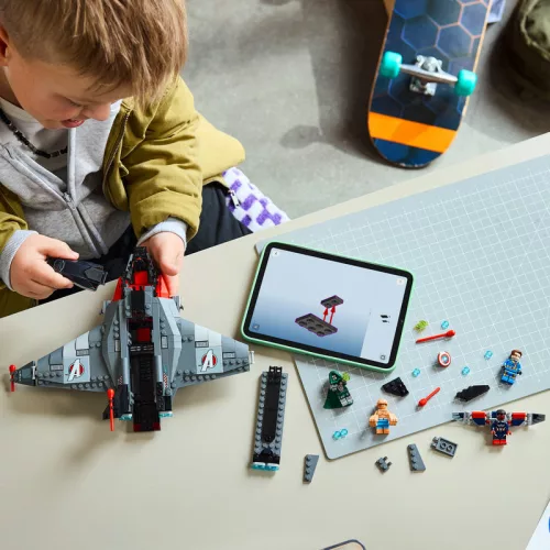 LEGO Marvel Super Heroes 76347 Bosszúállók: Doctor Doom ébredése – Quinjet
