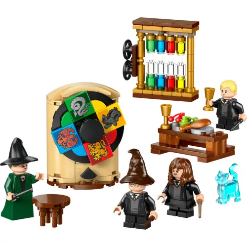 LEGO Harry Potter 76460 Roxfort kastély: A Teszlek Süveg kiválasztási ceremóniája