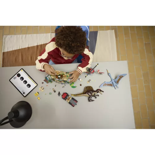 LEGO Jurassic World 76976 Spinosaurus és Quetzalcoatlus, légi küldetés