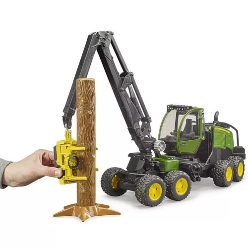 Bruder 02135 John Deere 1270 G erdészeti rakodógép