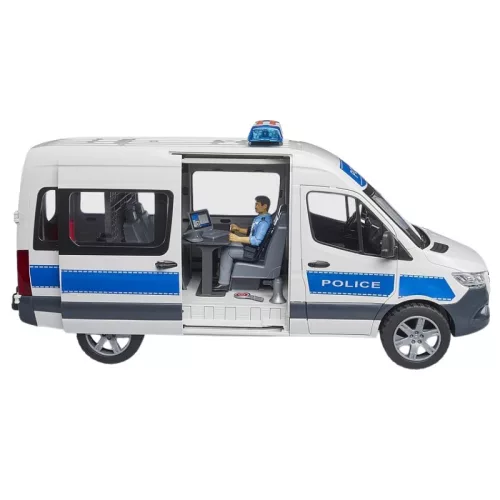 Bruder 02683 Mercedes-Benz Sprinter rendőrautó modell fénnyel és hanggal, rendőr figurával