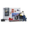 Bruder 62102 Motorjavító műhely és Ducati Scrambler Full Throttle motorkerékpár figurával