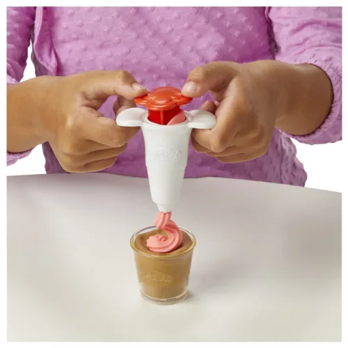 Play-Doh Kitchen Creations gyurmakészlet – Szuper színes kávézó játékszett