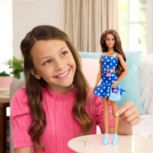 Barbie Fashionista barátok divatbaba – Diabéteszes baba kék pöttyös ruhában (242)