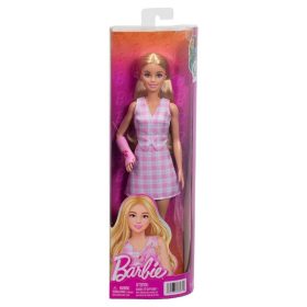 Barbie Fashionistas divatbaba #243 – szőke hajjal, rózsaszín gipsszel és kockás ruhában