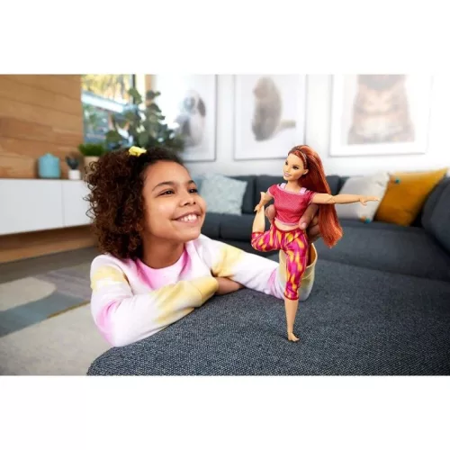 Barbie hajlékony játékbaba piros ruhában