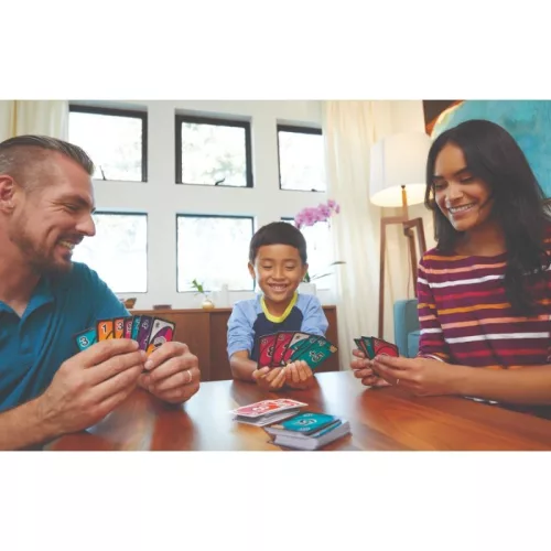 UNO Flip kártya – kifordítható kártyajáték