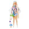 Barbie Extravagáns baba nyuszival - Virágos farmerruhában szivecskés hajjal