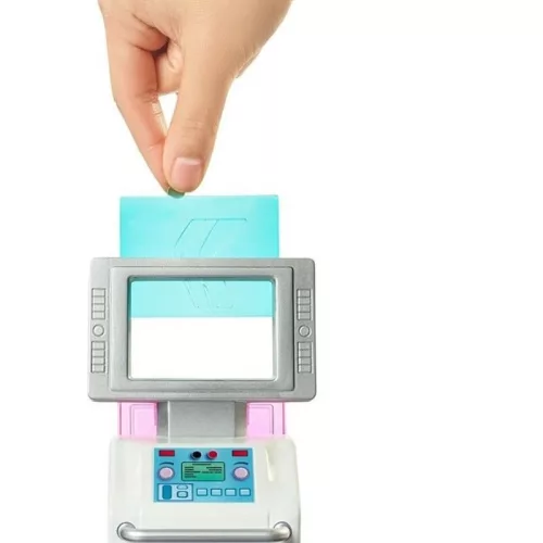 Barbie Karrierbaba játékbaba – Mobilklinika játékszett babával
