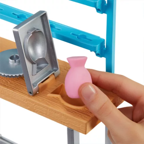 Barbie Feltöltődés műterem játékszett gyurmával és babával