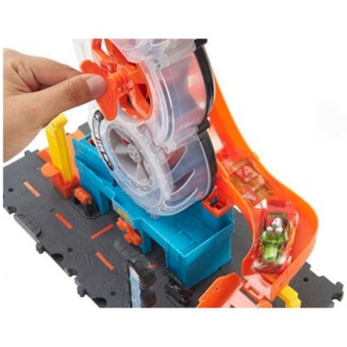 Hot Wheels City Triplakerek gumiszerviz játékszett