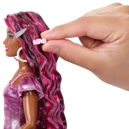 Barbie Fun & Fancy Hair játékbaba – barna hajú baba unikornisos kiegészítő ruhával