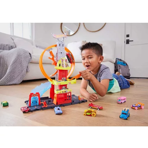 Hot Wheels City tűzoltóállomás játékszett