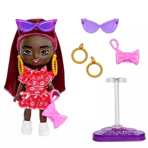 Barbie Extra Mini Minis figura – Vörös hajú baba pink csókos ruhában