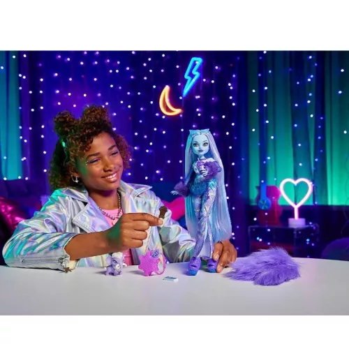 Monster High Abbey Bominable divatbaba