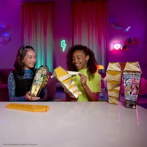 Monster High meglepetés baba