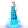 Disney Jégvarázs – Fényeskedő énekelő baba – Elza