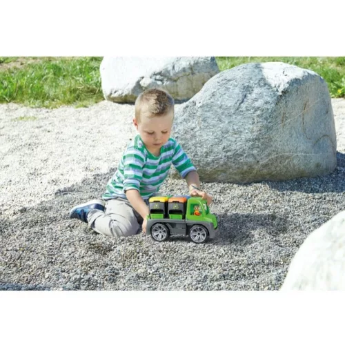 Lena Truxx Szelektív kukásautó figurával – 28 cm