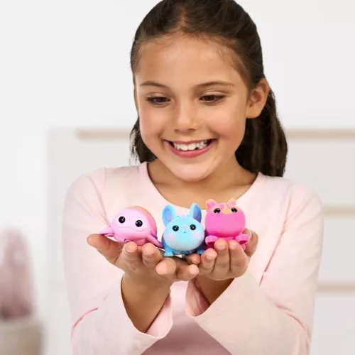 Little Live Pets Needees interaktív játék – Scampee egér (Cukorka sorozat)