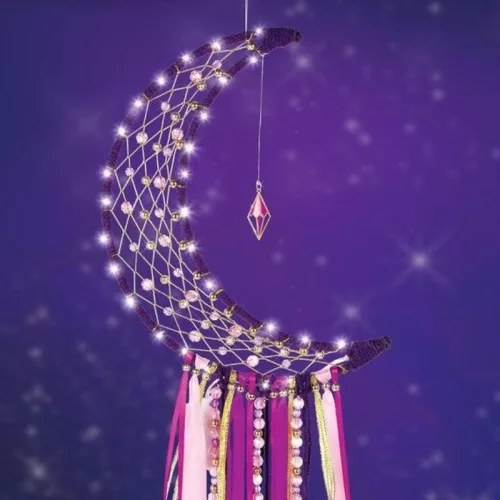 Make It Real - Hold álomfogó fényekkel