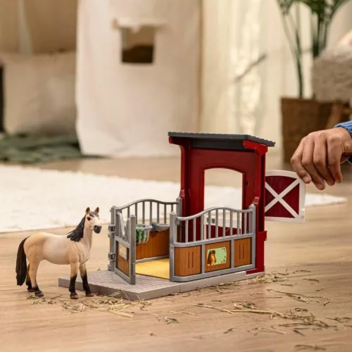 Schleich Farm World 42724 játékszett – Ponybox Musztáng kancával