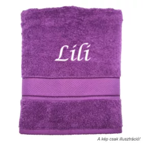 Neves törölköző hímzett Lili felirattal