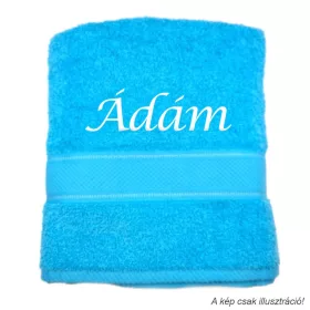 Neves törölköző hímzett Ádám felirattal